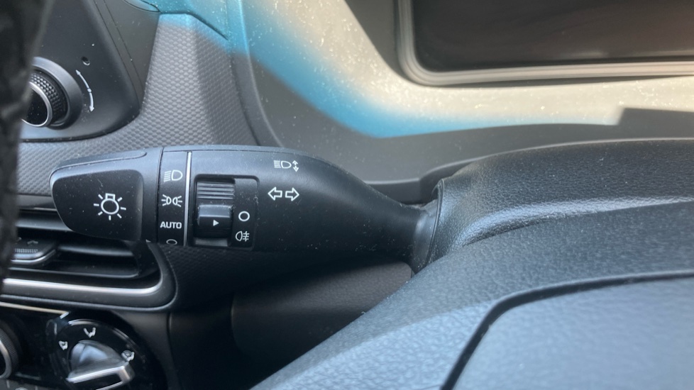 Hyundai KONA 1.0 TGDi 48V MHEV SE Connect 5dr Petrol Hatchback - Image 24