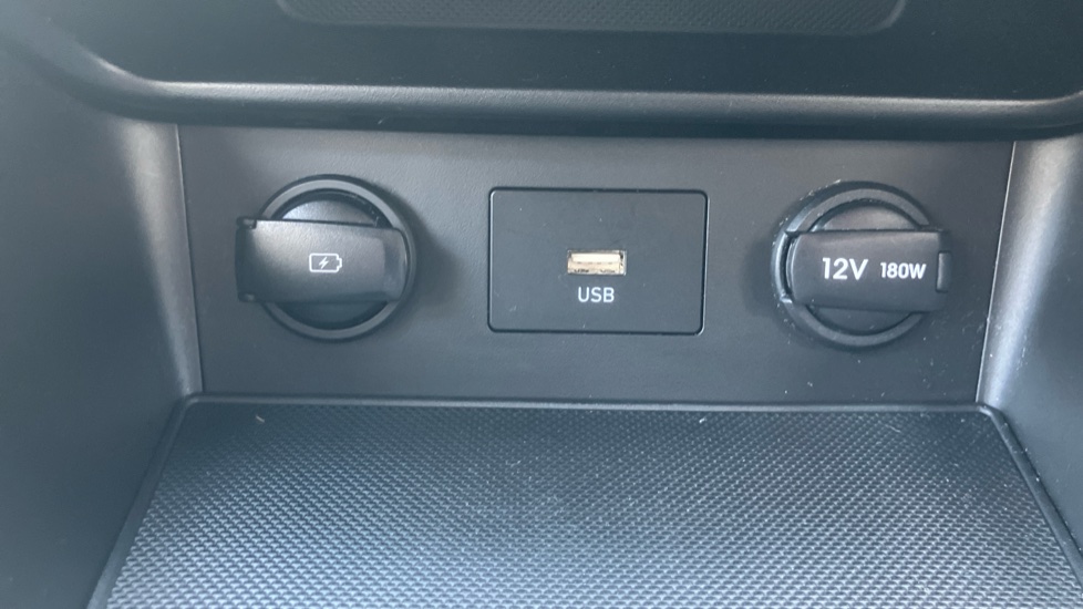 Hyundai KONA 1.0 TGDi 48V MHEV SE Connect 5dr Petrol Hatchback - Image 27