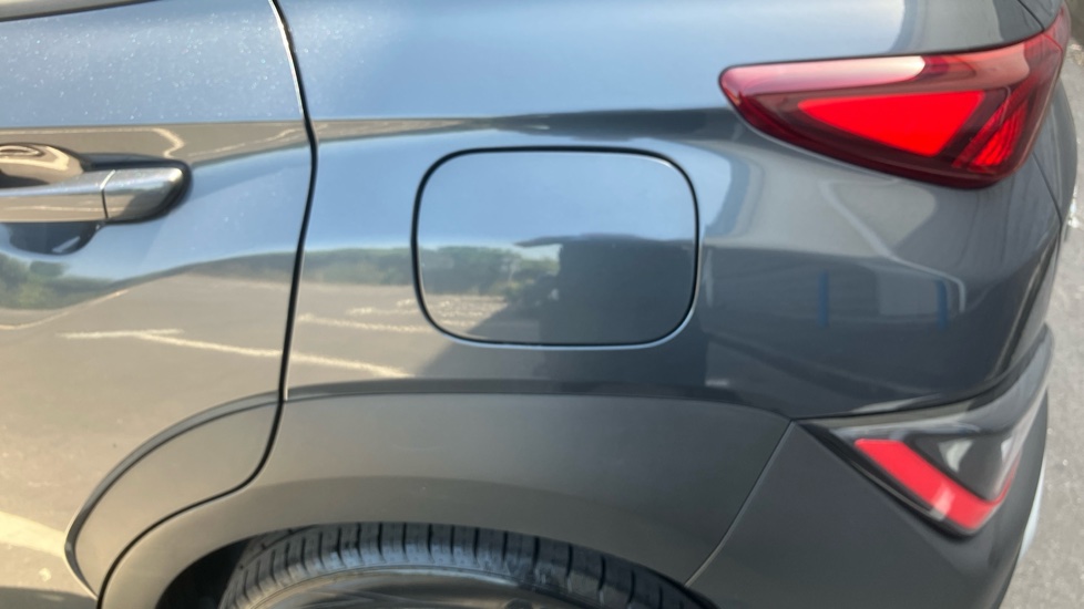 Hyundai KONA 1.0 TGDi 48V MHEV SE Connect 5dr Petrol Hatchback - Image 46