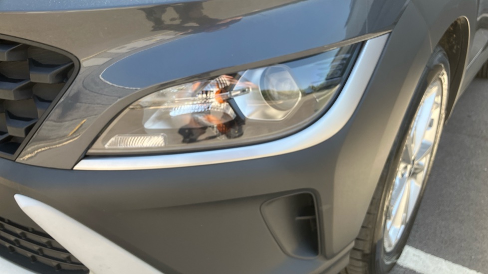 Hyundai KONA 1.0 TGDi 48V MHEV SE Connect 5dr Petrol Hatchback - Image 48