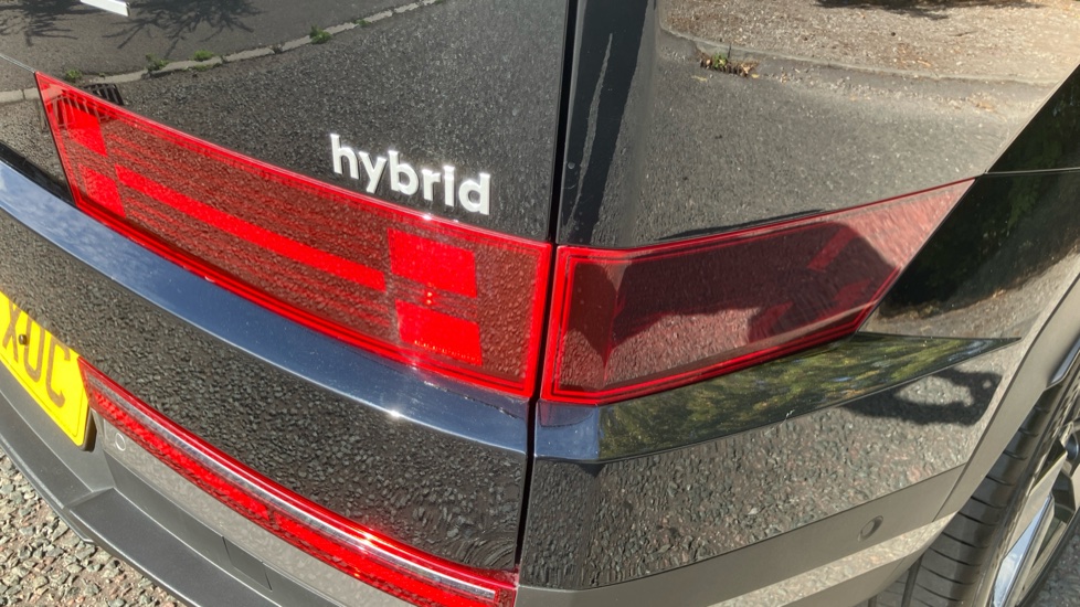 Hyundai SANTA FE 1.6 TGDi Hybrid Ultimate 5dr 4WD Auto Hybrid Estate - Image 66