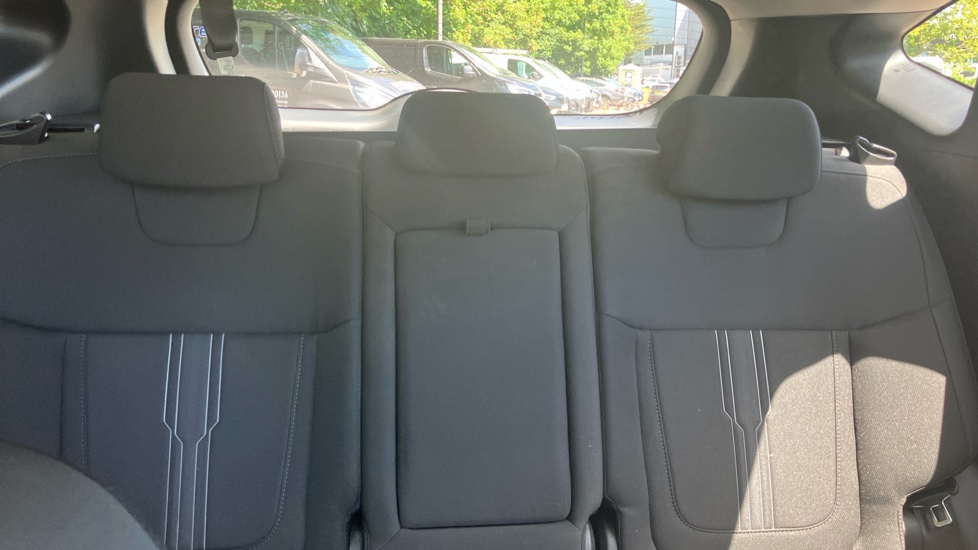 Hyundai TUCSON 1.6 TGDi Premium 5dr 2WD Petrol Estate - Image 15