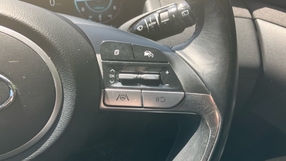 Hyundai TUCSON 1.6 TGDi Premium 5dr 2WD Petrol Estate - Image 27