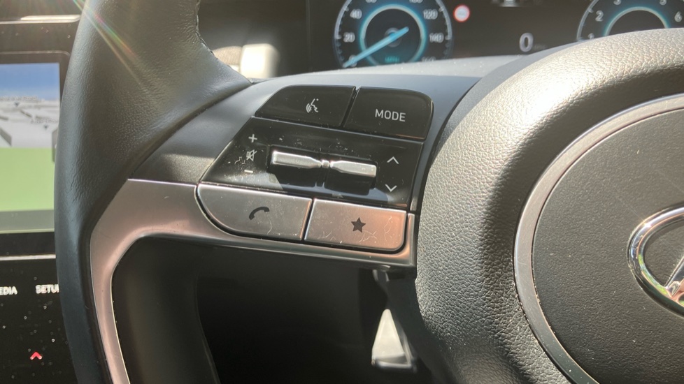Hyundai TUCSON 1.6 TGDi Premium 5dr 2WD Petrol Estate - Image 28