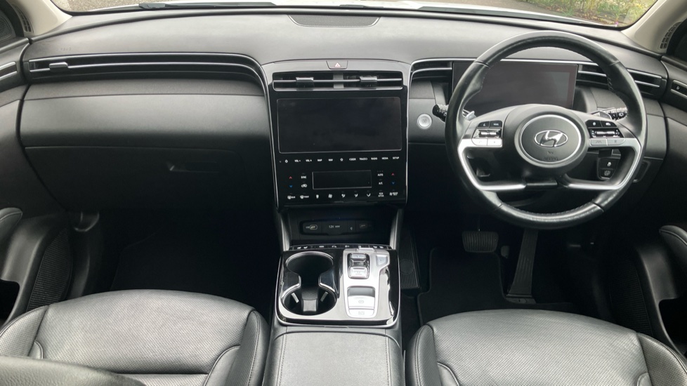 Hyundai TUCSON 1.6 TGDi Hybrid 230 Ultimate 5dr 2WD Auto Hybrid Estate - Image 10