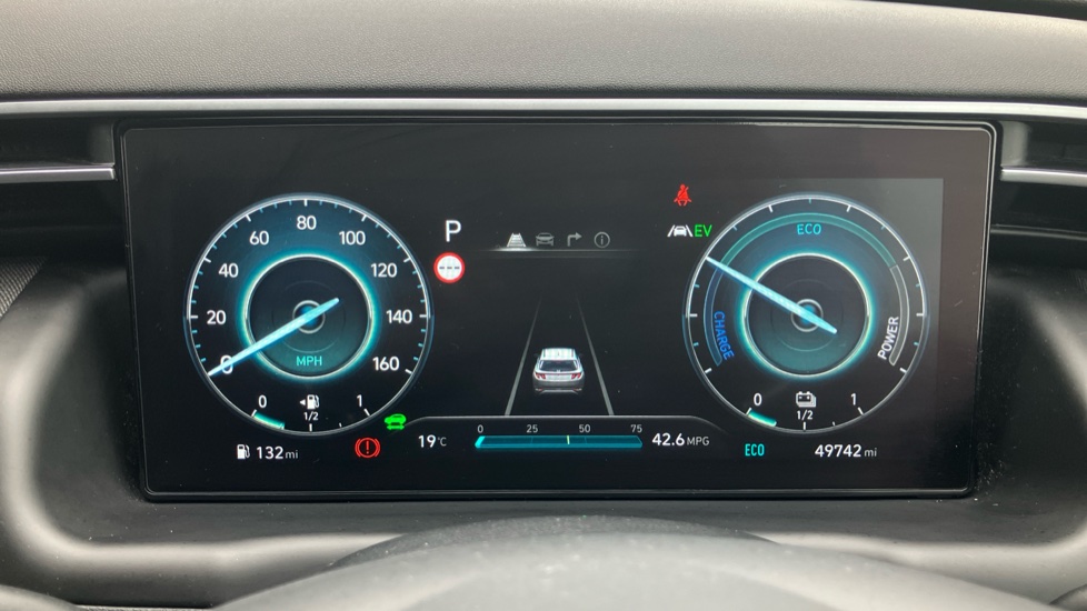 Hyundai TUCSON 1.6 TGDi Hybrid 230 Ultimate 5dr 2WD Auto Hybrid Estate - Image 18