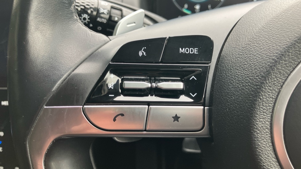 Hyundai TUCSON 1.6 TGDi Hybrid 230 Ultimate 5dr 2WD Auto Hybrid Estate - Image 25