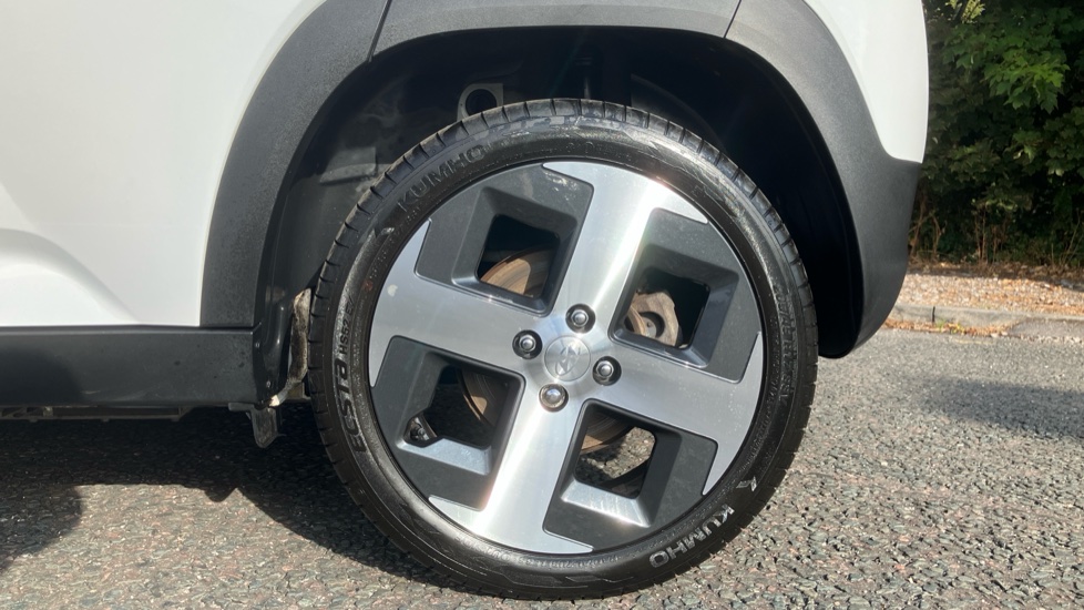 Hyundai INSTER 85kW 02 49kWh 5dr Auto Electric Hatchback - Image 7