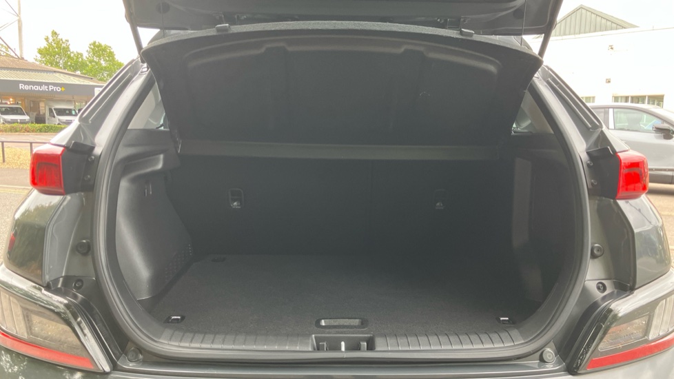 Hyundai KONA 100kW Premium 39kWh 5dr Auto Electric Hatchback - Image 4