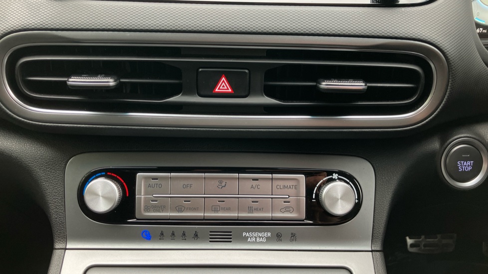 Hyundai KONA 100kW Premium 39kWh 5dr Auto Electric Hatchback - Image 23