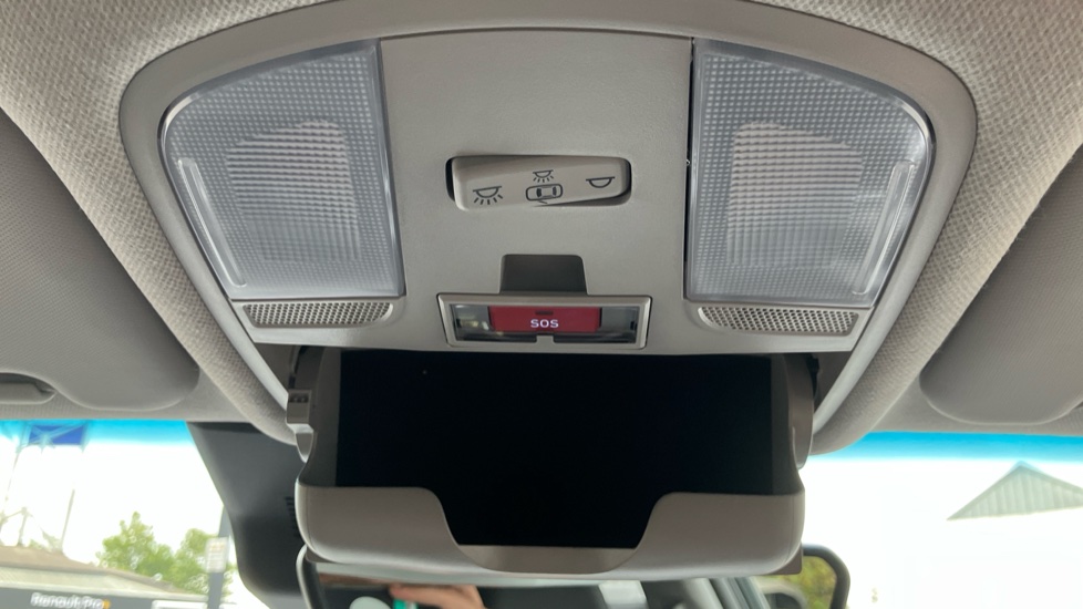 Hyundai KONA 100kW Premium 39kWh 5dr Auto Electric Hatchback - Image 34