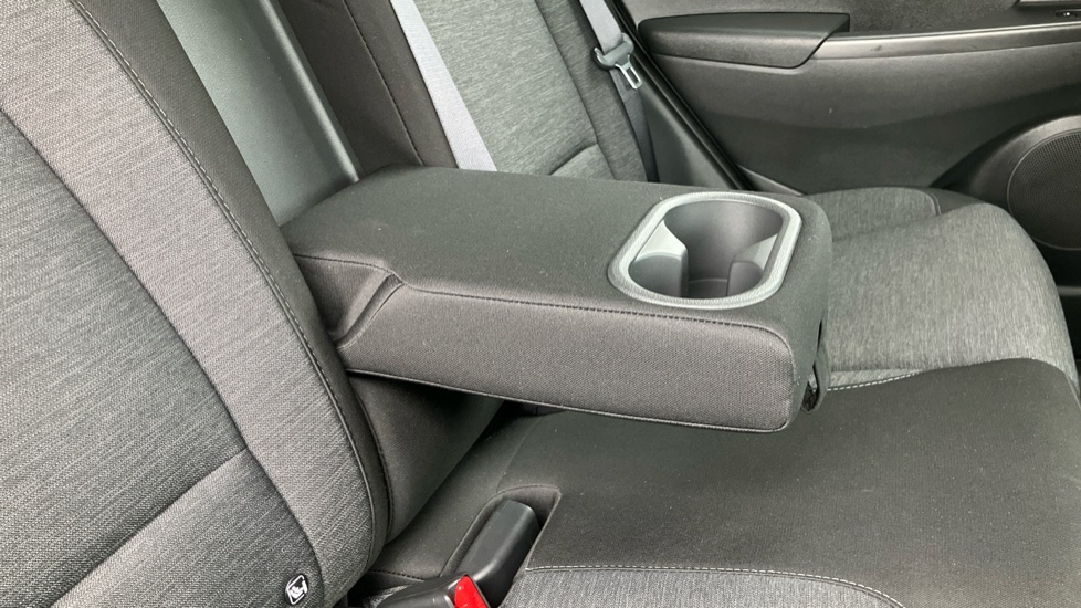 Hyundai KONA 100kW Premium 39kWh 5dr Auto Electric Hatchback - Image 43