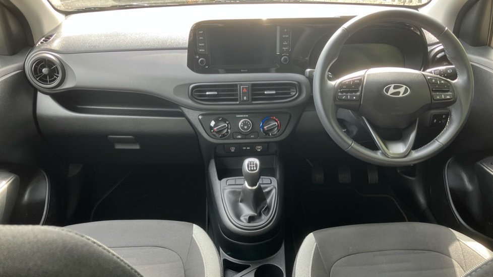 Hyundai i10 1.0 [63] Advance 5dr [Nav] Petrol Hatchback - Image 10