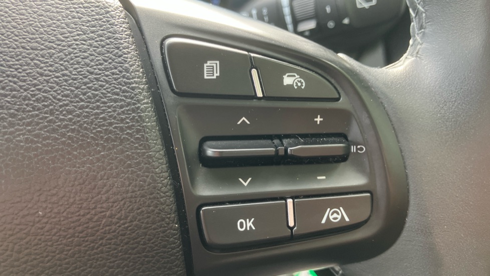 Hyundai i10 1.0 [63] Advance 5dr [Nav] Petrol Hatchback - Image 21