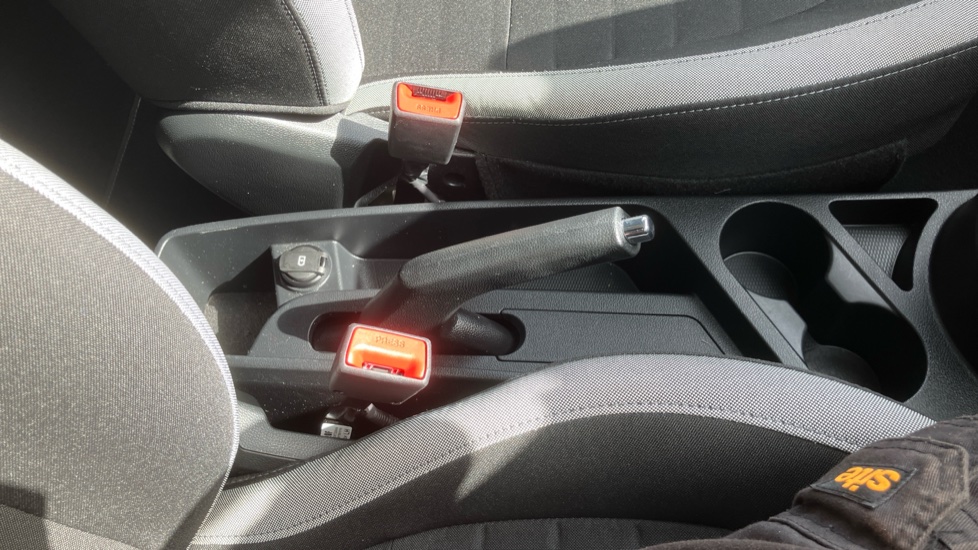 Hyundai i10 1.0 [63] Advance 5dr [Nav] Petrol Hatchback - Image 31