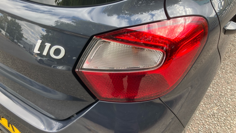 Hyundai i10 1.0 [63] Advance 5dr [Nav] Petrol Hatchback - Image 52