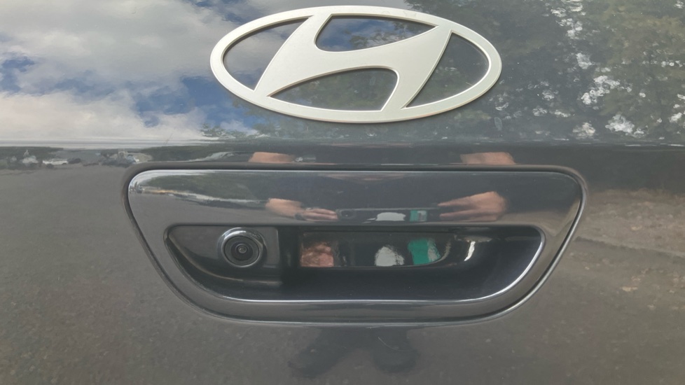 Hyundai i10 1.0 [63] Advance 5dr [Nav] Petrol Hatchback - Image 53