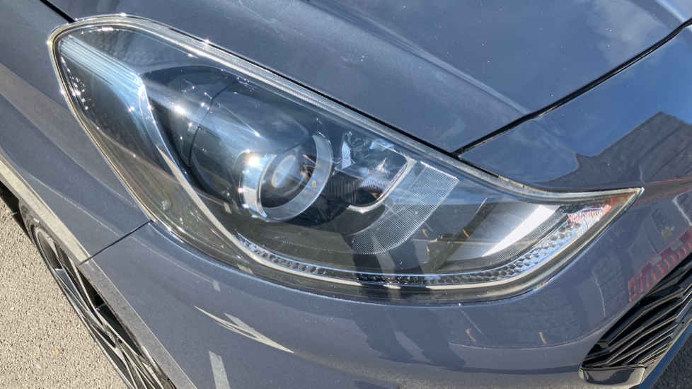 Hyundai i10 1.2 MPi Premium 5dr Petrol Hatchback - Image 48