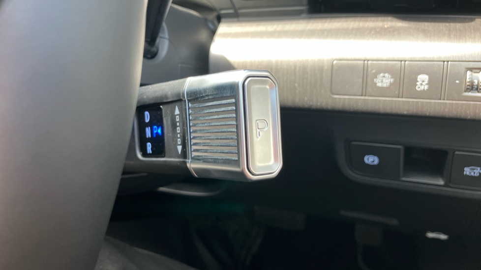 Hyundai KONA 1.6 Hybrid 138 Ultimate 5dr DCT Hybrid Hatchback - Image 22