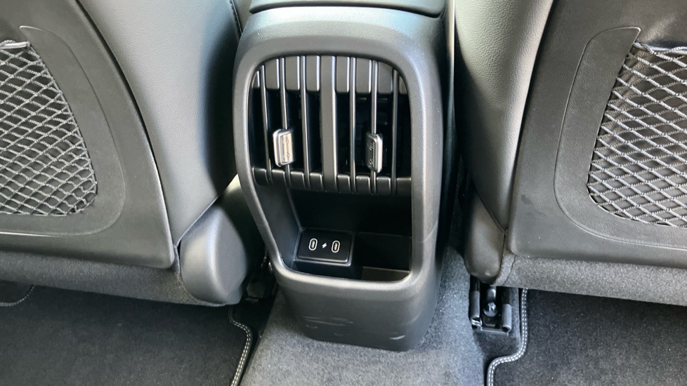 Hyundai KONA 1.6 Hybrid 138 Ultimate 5dr DCT Hybrid Hatchback - Image 47