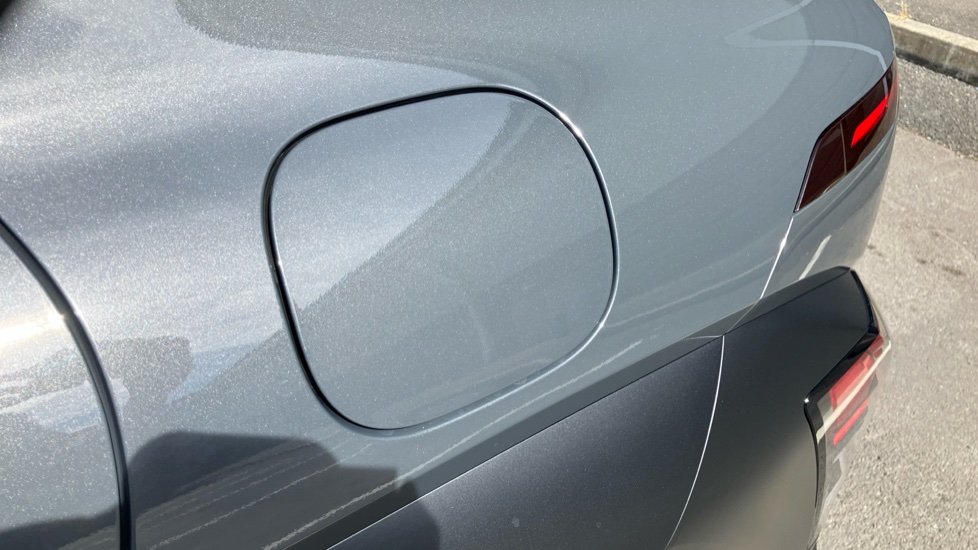 Hyundai KONA 1.6 Hybrid 138 Ultimate 5dr DCT Hybrid Hatchback - Image 57