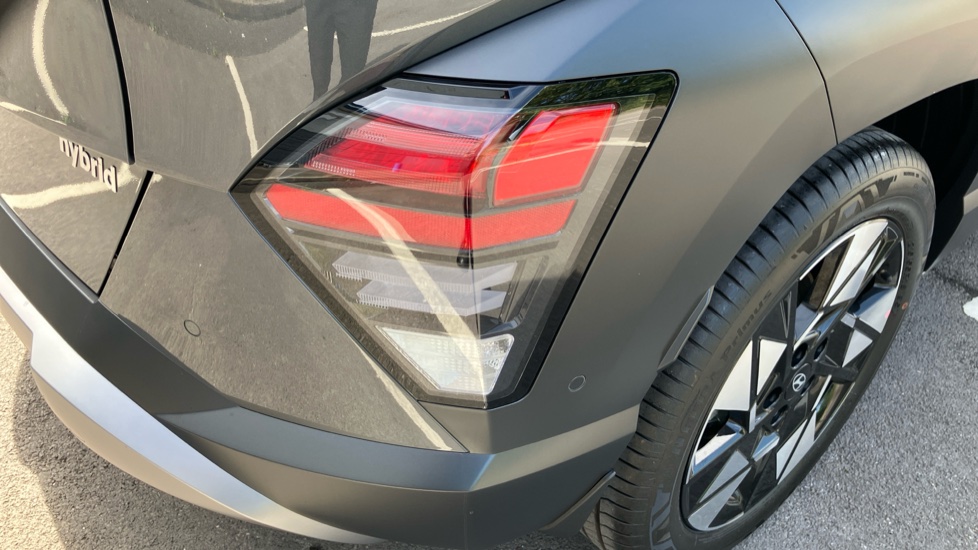 Hyundai KONA 1.6 Hybrid 138 Ultimate 5dr DCT Hybrid Hatchback - Image 60