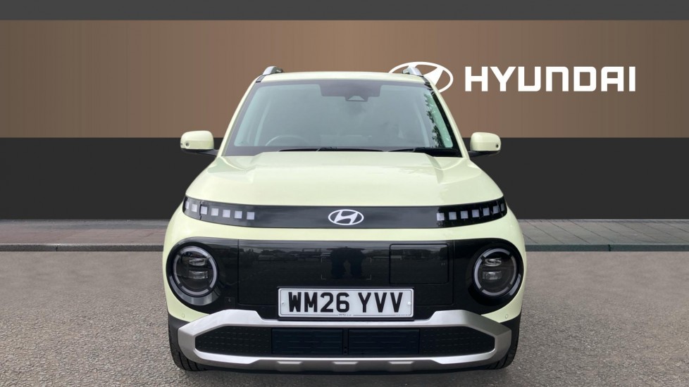 Hyundai INSTER 85kW 02 49kWh 5dr Auto Electric Hatchback - Image 3