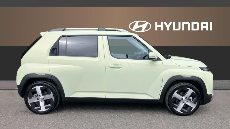 Hyundai INSTER 85kW 02 49kWh 5dr Auto Electric Hatchback - Image 5