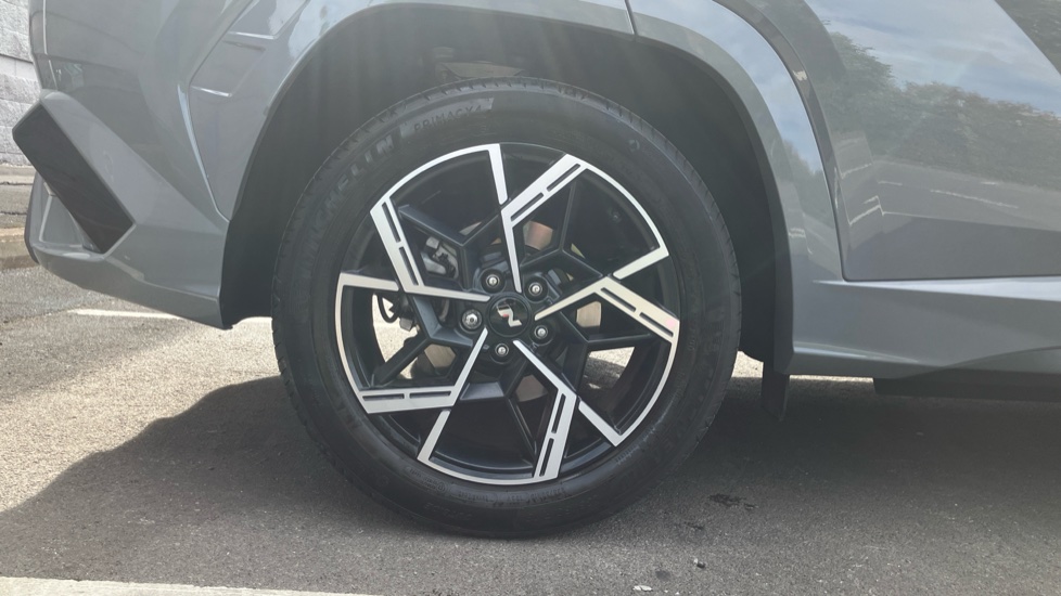 Hyundai TUCSON 1.6T Plug-in Hybrid N Line 5dr Auto Estate - Image 7