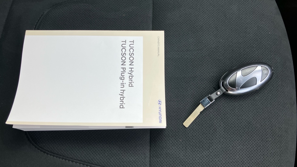 Hyundai TUCSON 1.6T Plug-in Hybrid N Line 5dr Auto Estate - Image 19