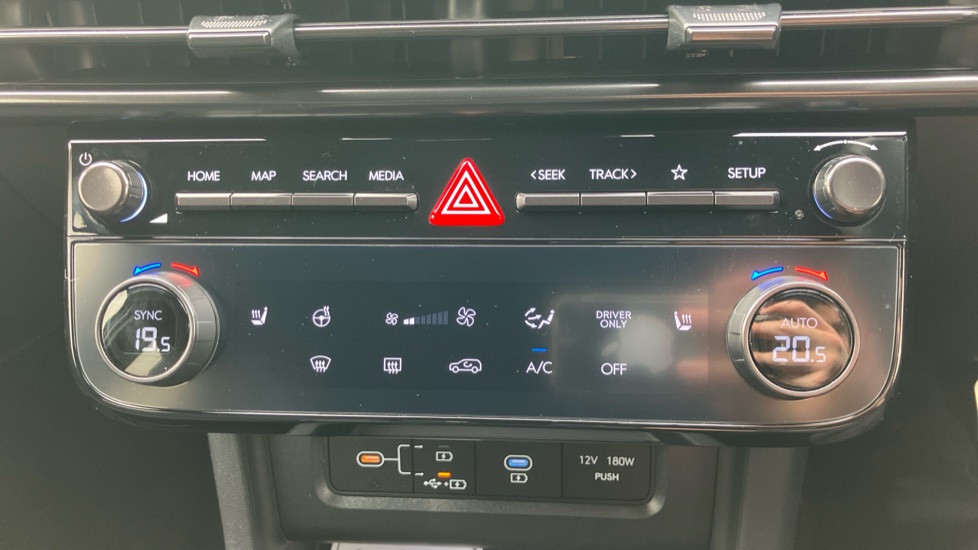 Hyundai TUCSON 1.6T Plug-in Hybrid N Line 5dr Auto Estate - Image 28