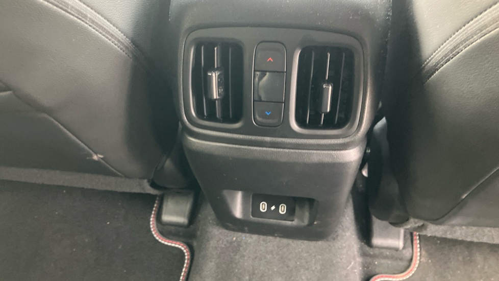 Hyundai TUCSON 1.6T Plug-in Hybrid N Line 5dr Auto Estate - Image 44
