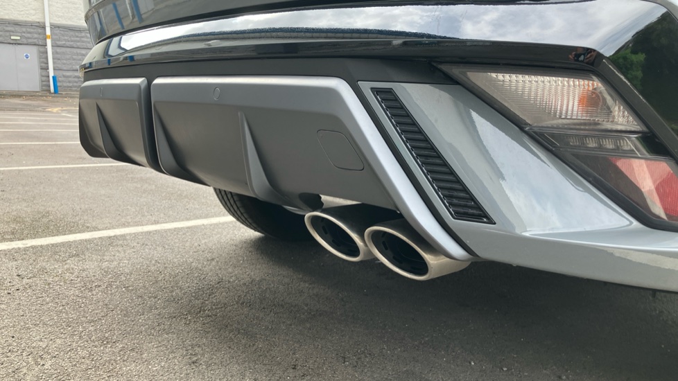 Hyundai TUCSON 1.6T Plug-in Hybrid N Line 5dr Auto Estate - Image 55