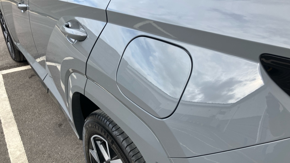 Hyundai TUCSON 1.6T Plug-in Hybrid N Line 5dr Auto Estate - Image 58