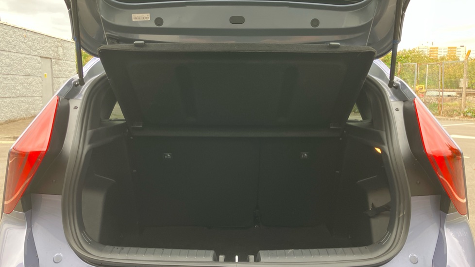 Hyundai BAYON 1.0 TGDi [90] Black Line 5dr Petrol Hatchback - Image 4