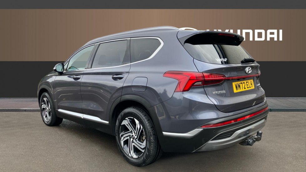Hyundai SANTA FE 2.2 CRDi Premium 5dr 4WD Auto Diesel Estate - Image 2