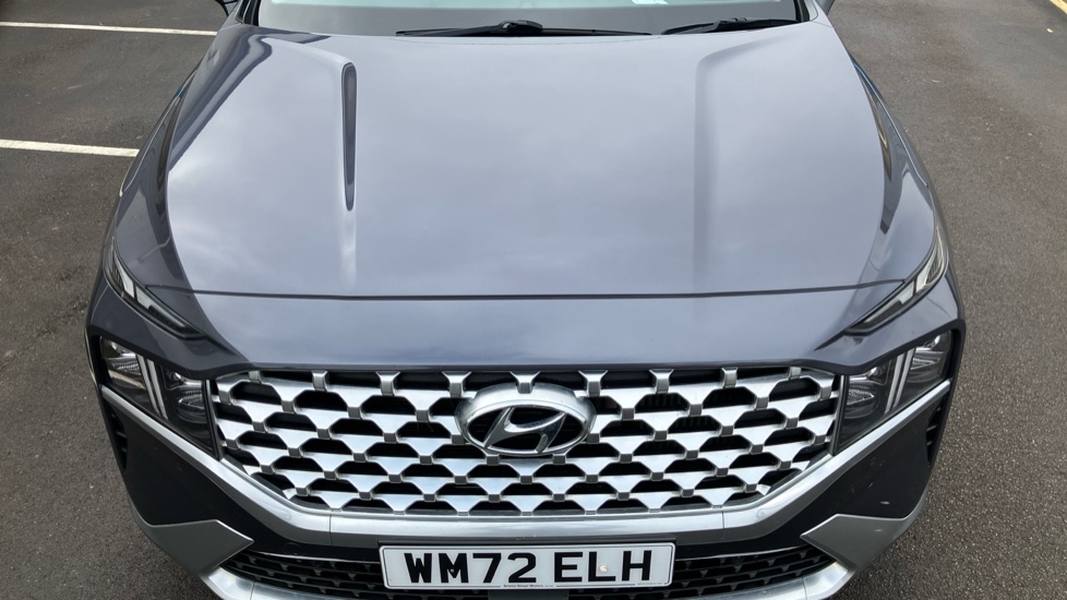 Hyundai SANTA FE 2.2 CRDi Premium 5dr 4WD Auto Diesel Estate - Image 8