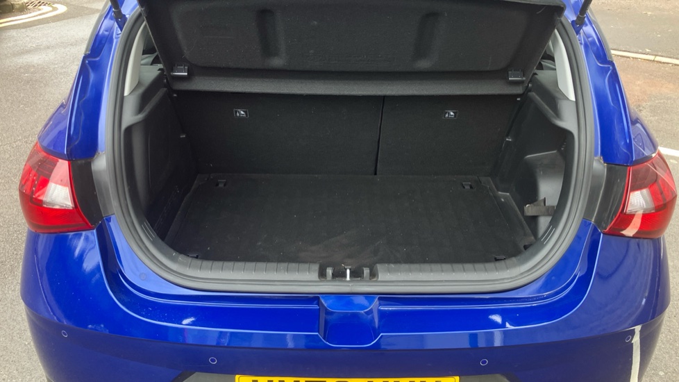 Hyundai i20 1.0T GDi 48V MHD SE Connect 5dr Petrol Hatchback - Image 4