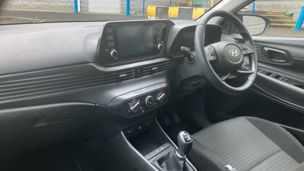 Hyundai i20 1.0T GDi 48V MHD SE Connect 5dr Petrol Hatchback - Image 9