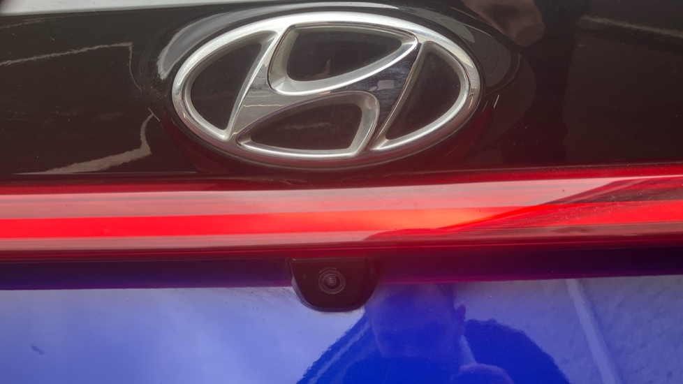 Hyundai i20 1.0T GDi 48V MHD SE Connect 5dr Petrol Hatchback - Image 30