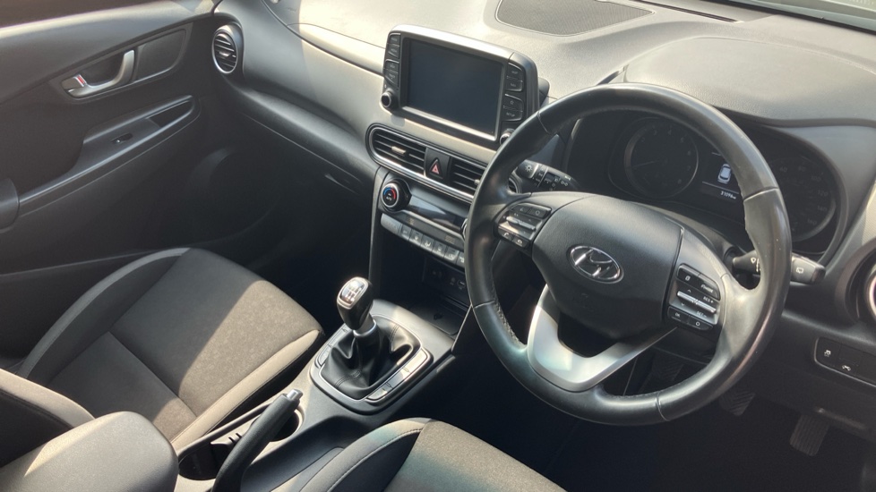 Hyundai KONA 1.0T GDi Blue Drive Premium 5dr Petrol Hatchback - Image 11