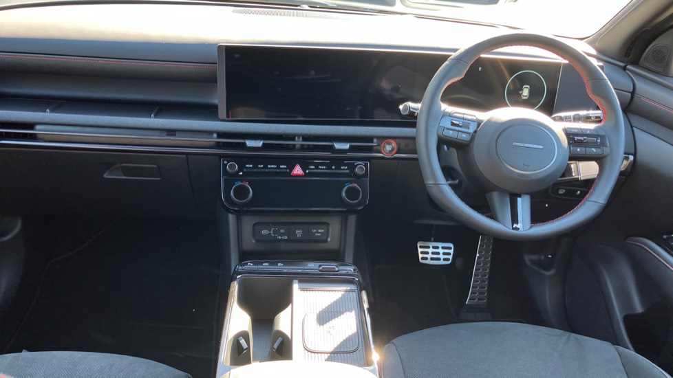 Hyundai TUCSON 1.6T 239 Hybrid N Line Edition 5dr Auto Hybrid Estate - Image 10