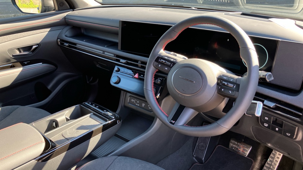 Hyundai TUCSON 1.6T 239 Hybrid N Line Edition 5dr Auto Hybrid Estate - Image 11