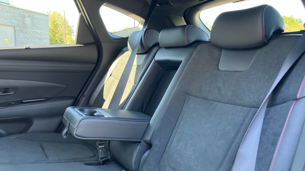 Hyundai TUCSON 1.6T 239 Hybrid N Line Edition 5dr Auto Hybrid Estate - Image 35