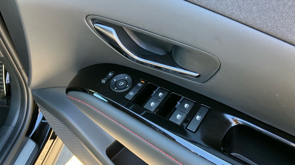 Hyundai TUCSON 1.6T 239 Hybrid N Line Edition 5dr Auto Hybrid Estate - Image 39