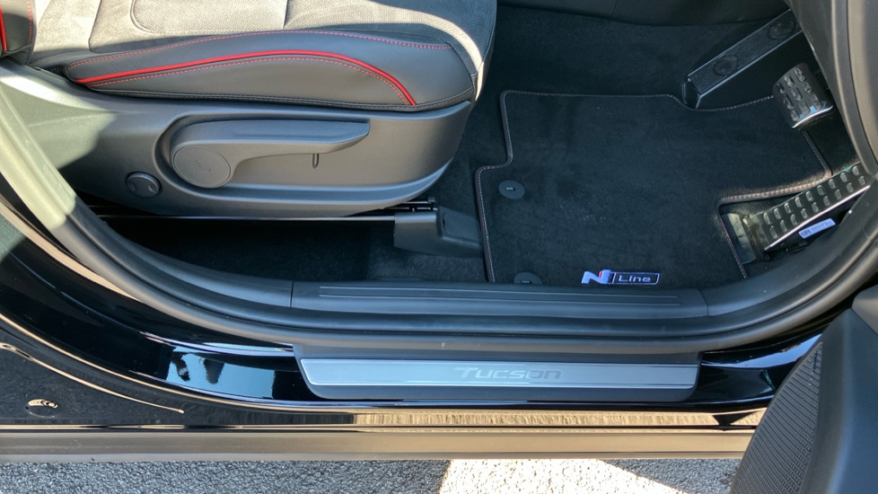 Hyundai TUCSON 1.6T 239 Hybrid N Line Edition 5dr Auto Hybrid Estate - Image 40