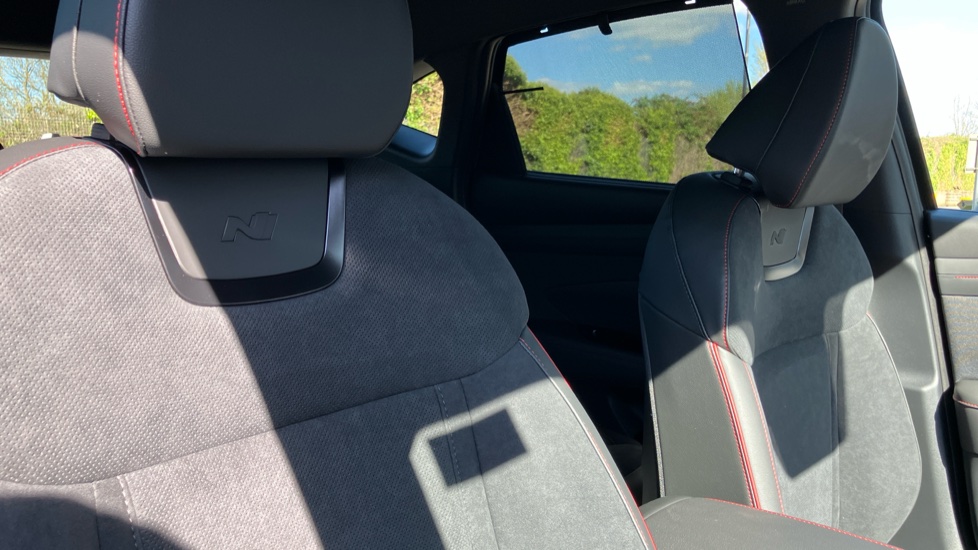 Hyundai TUCSON 1.6T 239 Hybrid N Line Edition 5dr Auto Hybrid Estate - Image 42