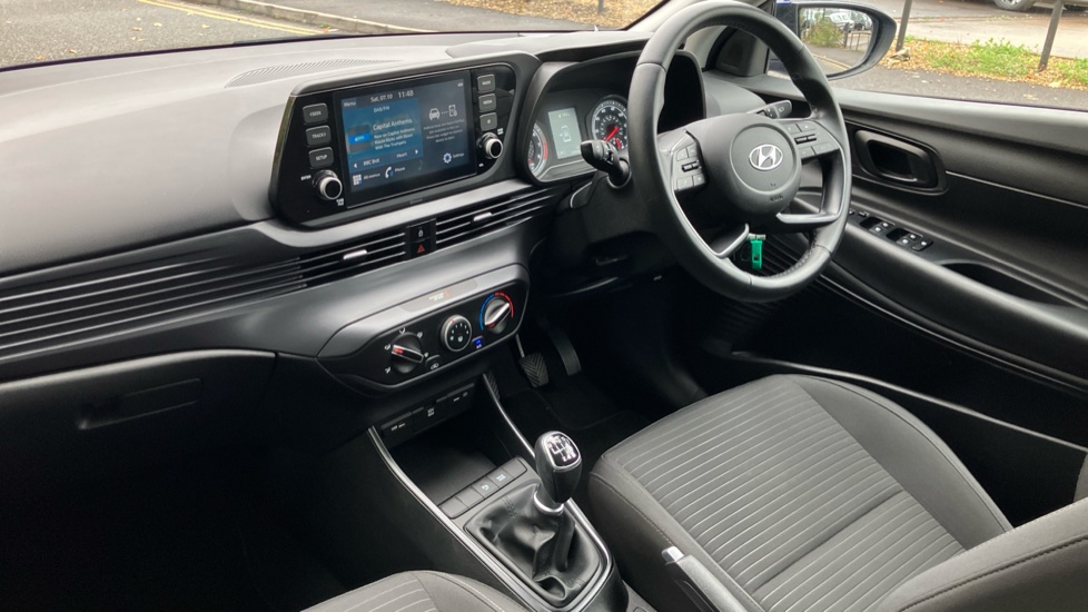 Hyundai i20 1.0T GDi Element 5dr Petrol Hatchback - Image 9