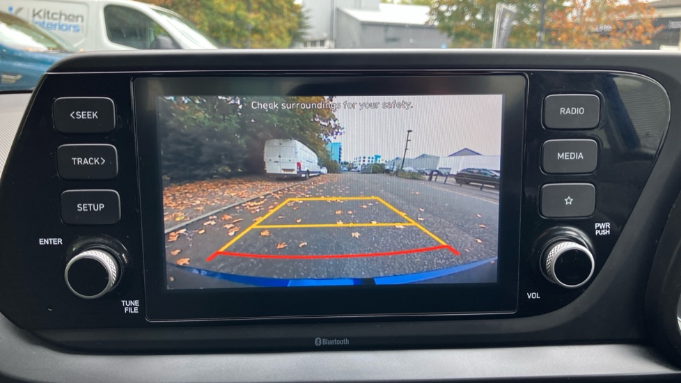 Hyundai i20 1.0T GDi Element 5dr Petrol Hatchback - Image 21