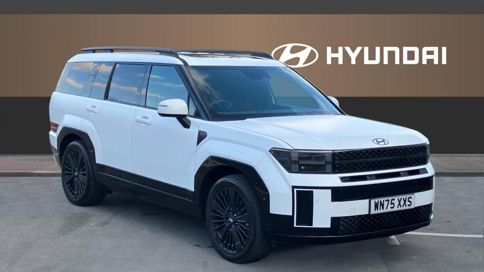 Hyundai SANTA FE 1.6 TGDi Hybrid Calligraphy 5dr 4WD Auto Hybrid Estate - Image 1